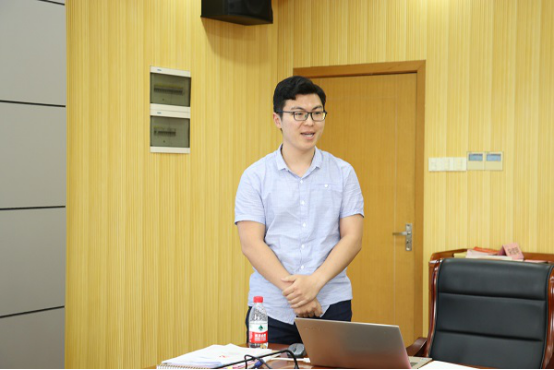 麻豆社
春季学期基层党建工作研讨会暨第四次党支部书记例会召开647.png